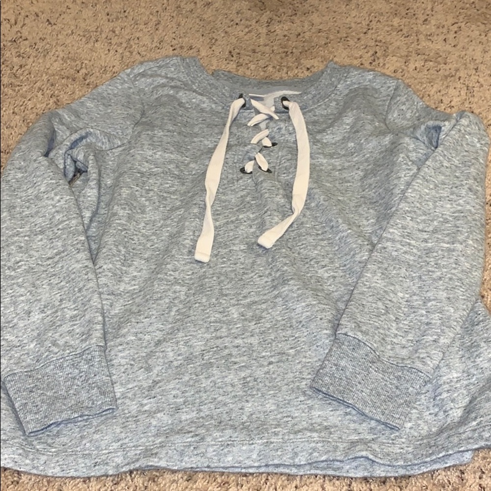 gray crew neck